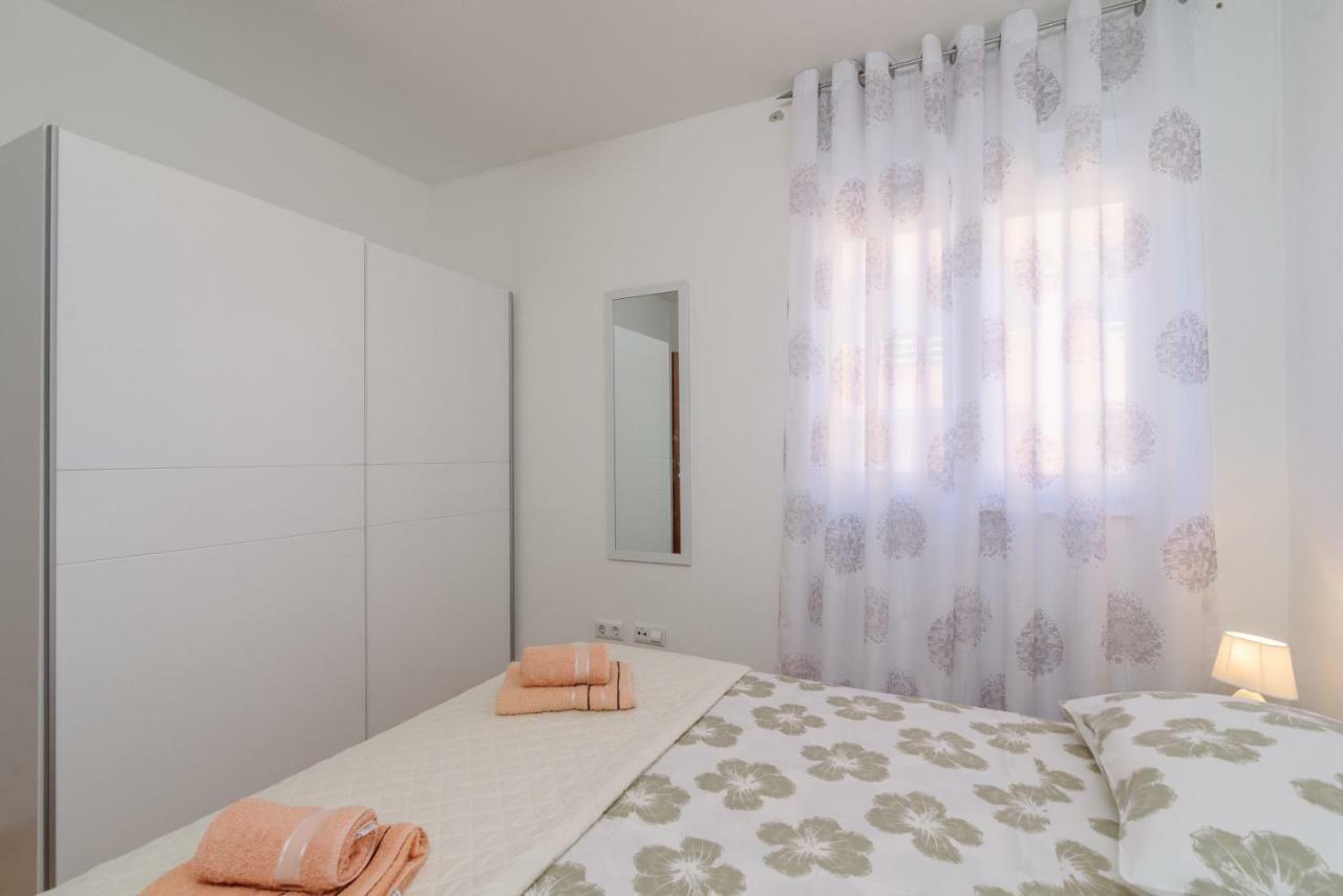 Apartman Niko Apartment Kaštela Екстериор снимка